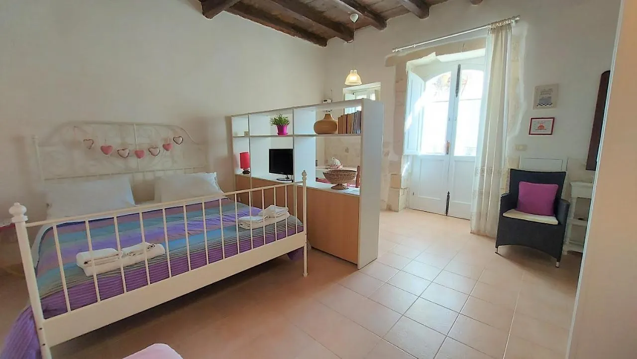La Piazzetta Apartment Syracuse Italy
